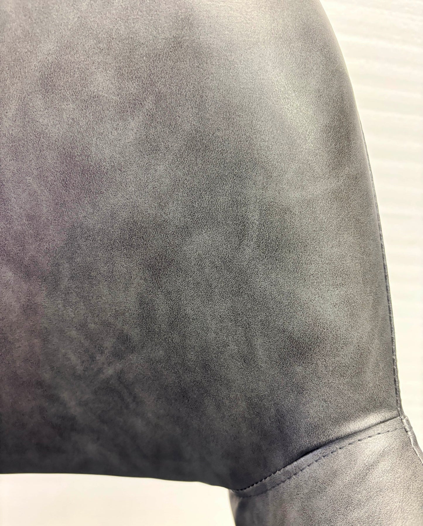 Aurelia Executive Office Leather Chair - Grey - Finery ALLUSTRA